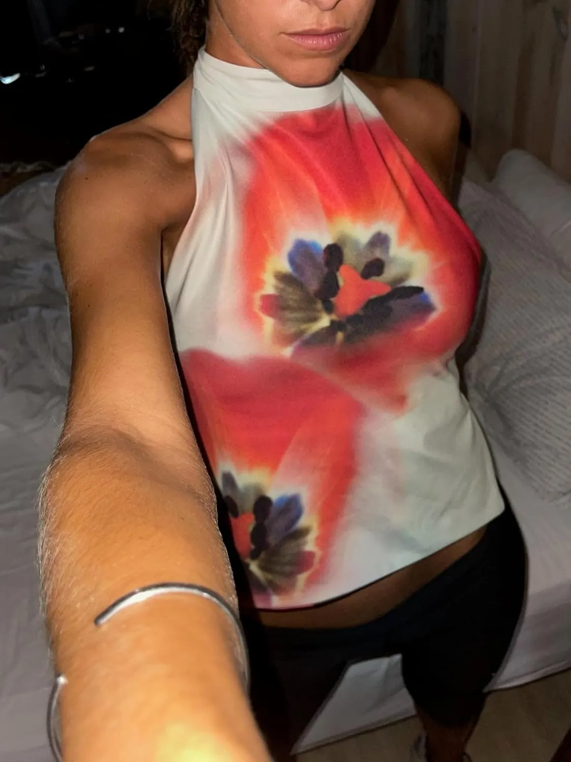 Aonoapll Women Y2k Floral Print Halter Top Backless Sleeveless Mock Neck Tank Top Open Back Going Out Vest Tops