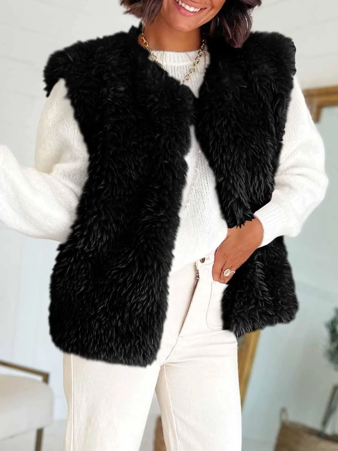 Tankaneo Womens Faux Fur Vest Cropped Sleeveless Warm Winter Shaggy Open Front Outerwear Vest