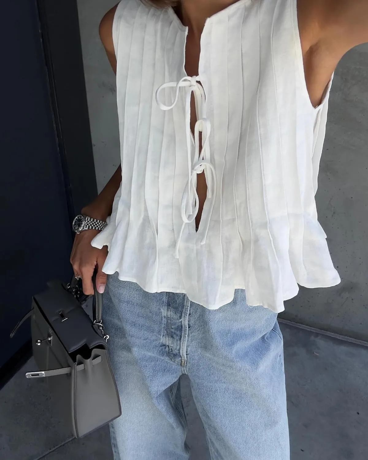 Women Sleeveless Pleated Front Tie Linen Top Y2k Coquette Bow Tie Tank Top Aesthetic Solid Knotted Tie Up Vest