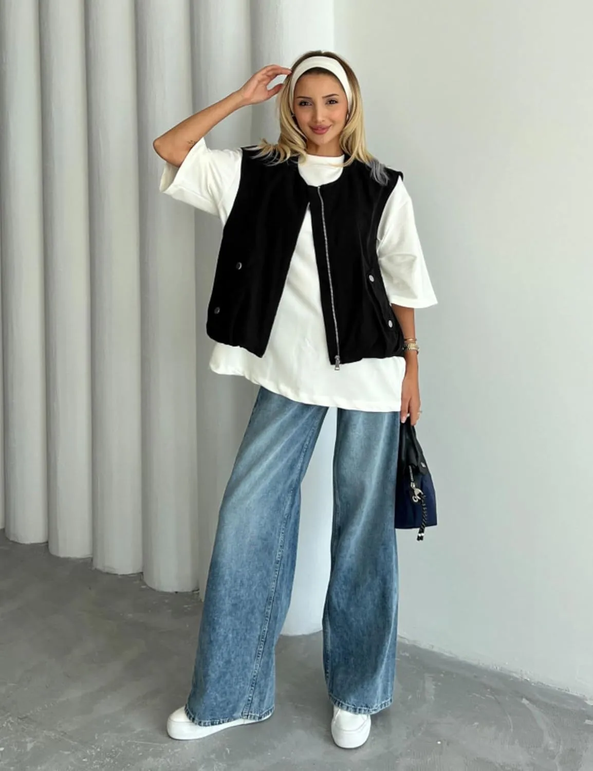 Women's Casual Zip Up Cargo Vest Cropped Sleeveless Ruched Hem Blazer Jackets Tops with Pockets