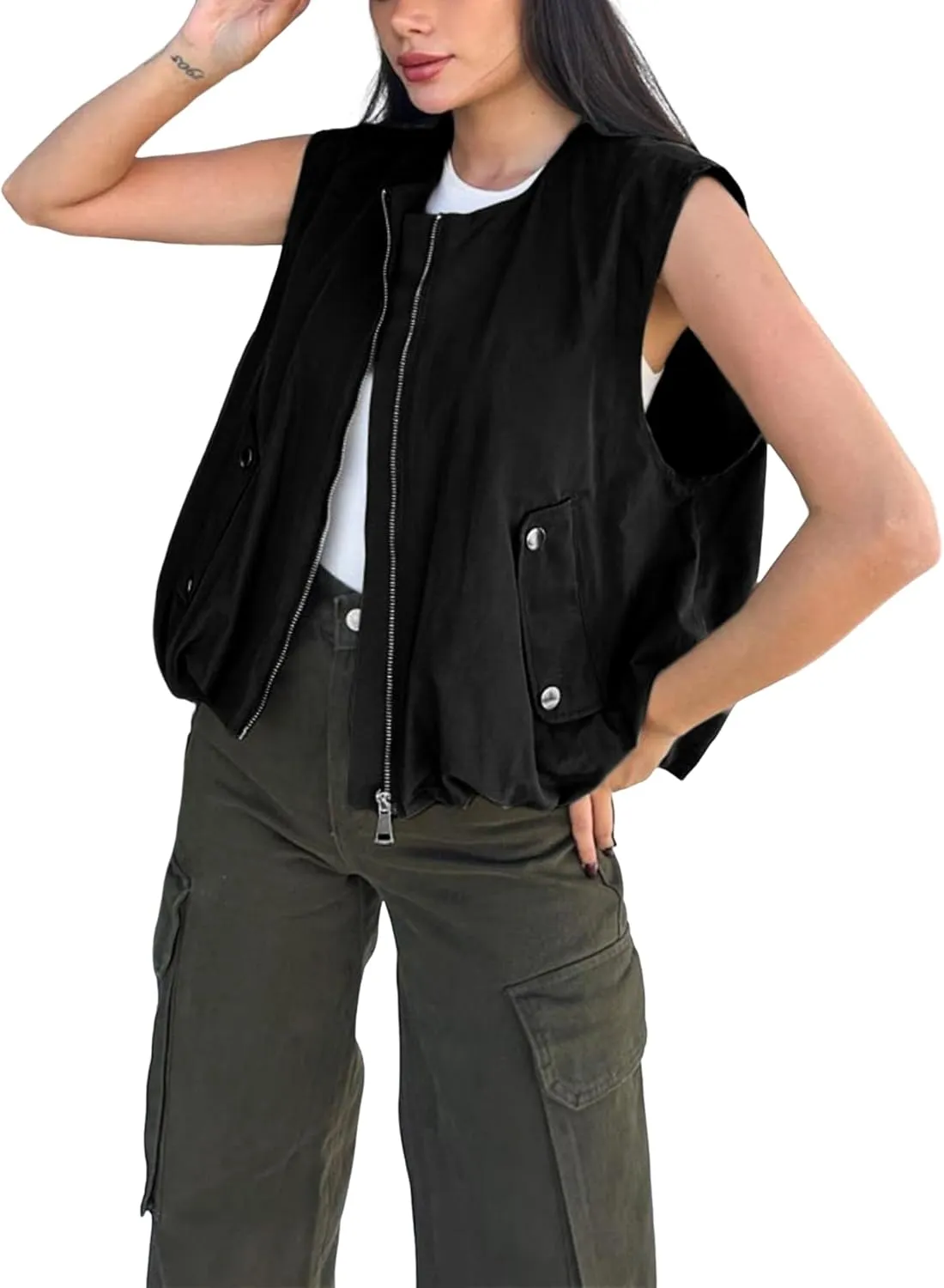 Women's Casual Zip Up Cargo Vest Cropped Sleeveless Ruched Hem Blazer Jackets Tops with Pockets